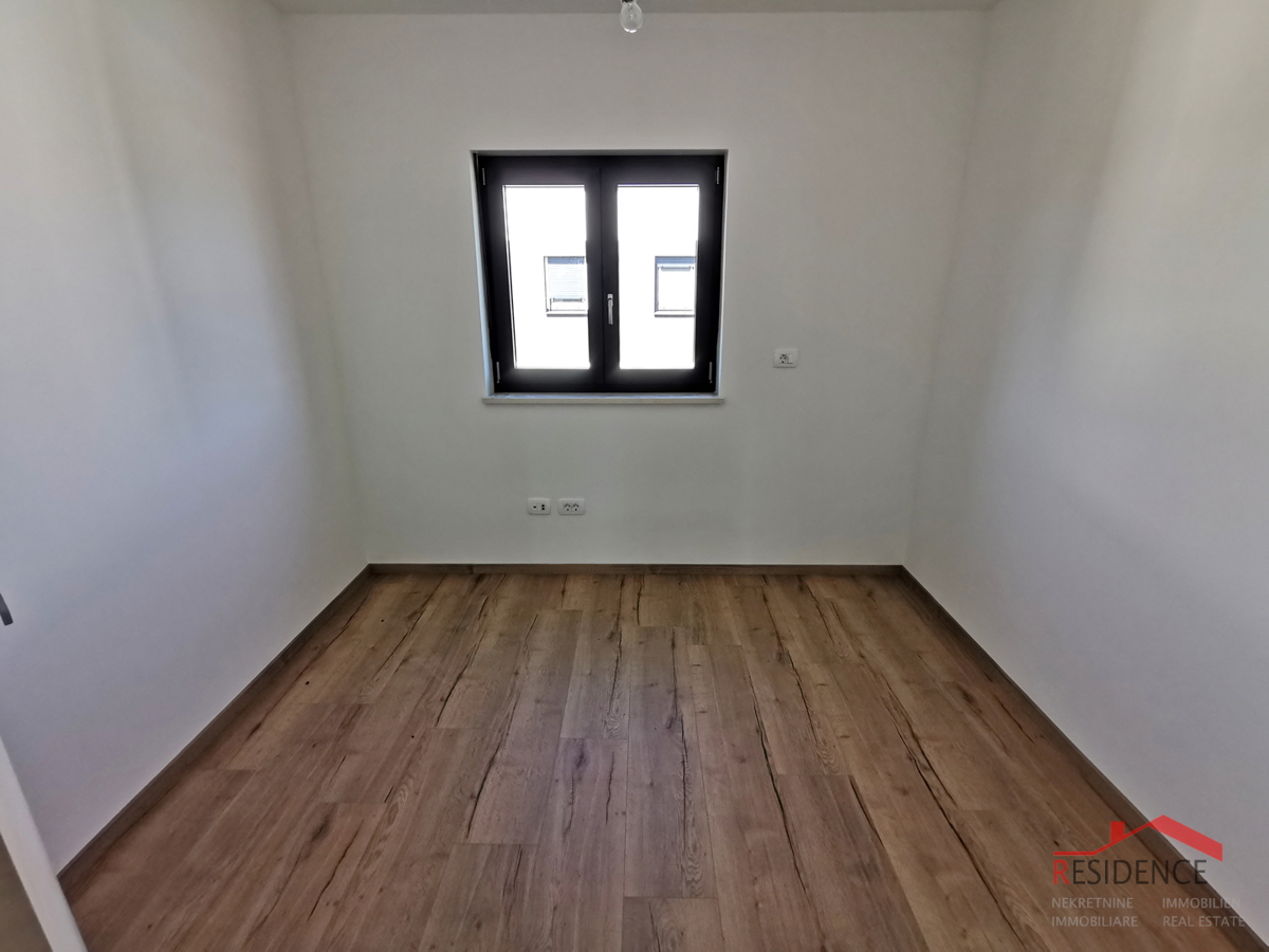 Medolino, nuovo edificio, appartamento, 2° piano, 3 camere da letto