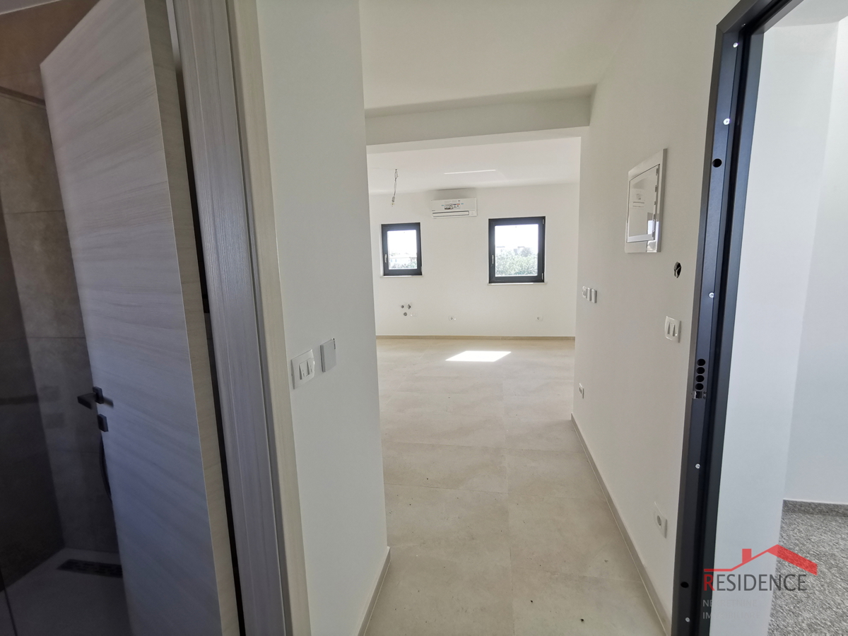 Medolino, nuovo edificio, appartamento, 2° piano, 3 camere da letto