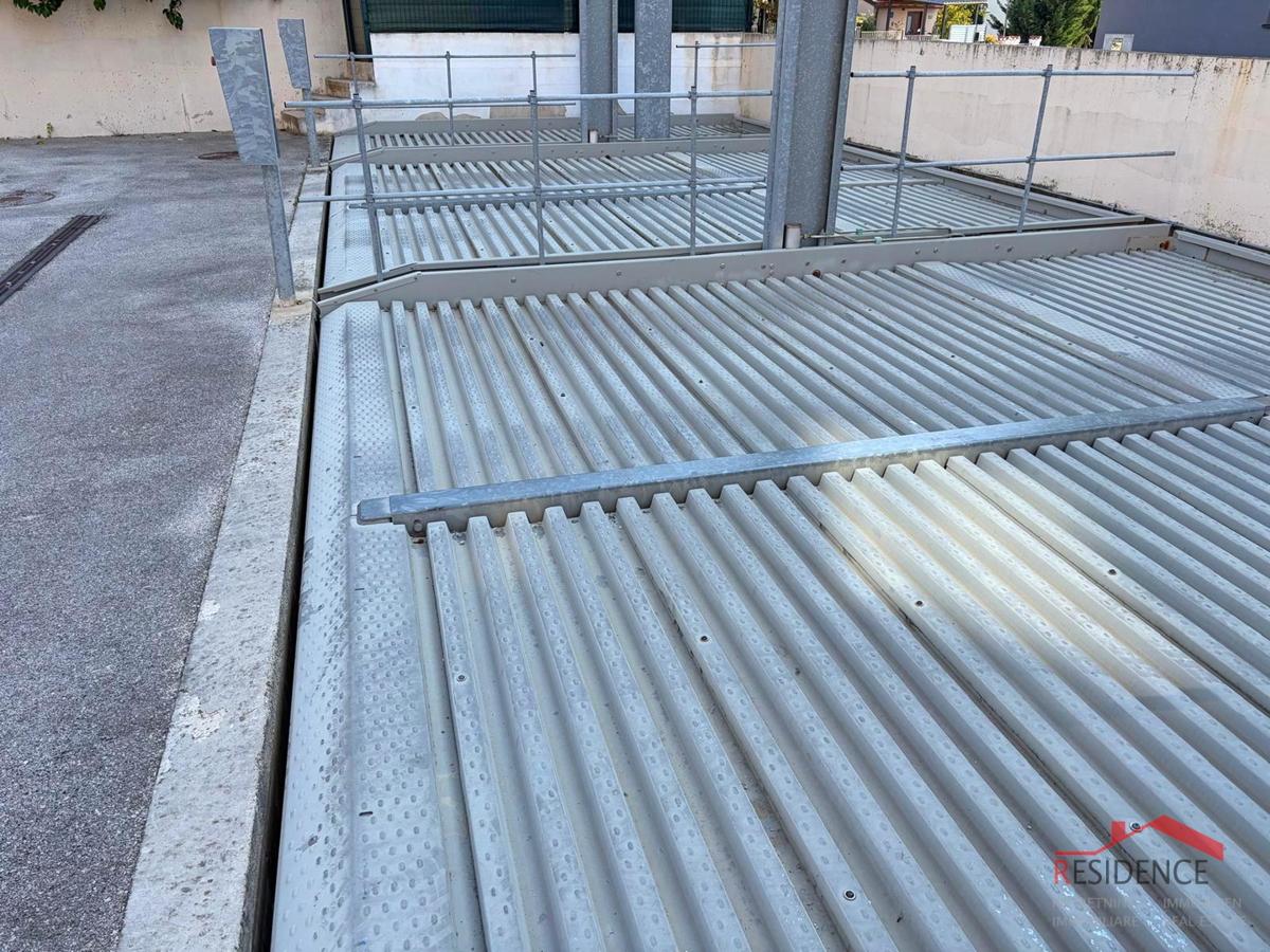 Pola, Nova Veruda, appartamento con 2 camere da letto, parcheggio