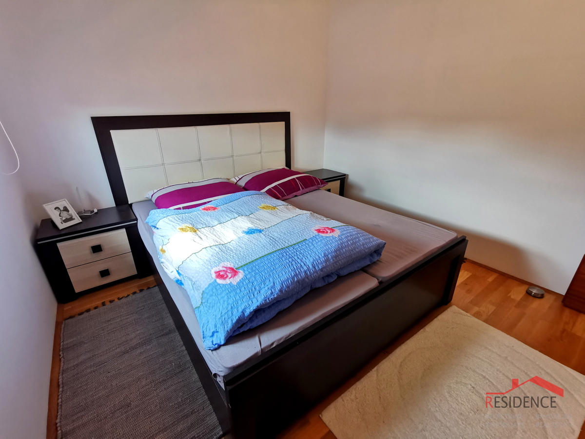 Galižana, casa a due piani, garage