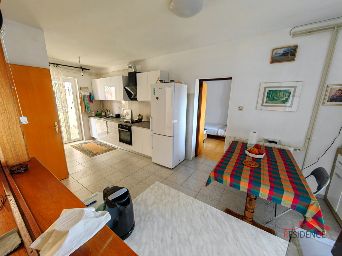 VENDITA ESCLUSIVA DI UNA CASA A BANJOLE, VISTA MARE