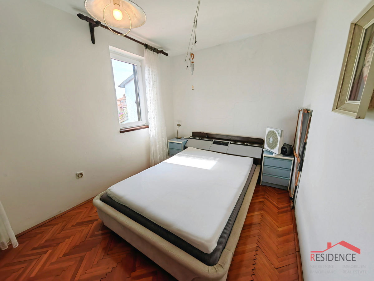 VENDITA ESCLUSIVA DI UNA CASA A BANJOLE, VISTA MARE