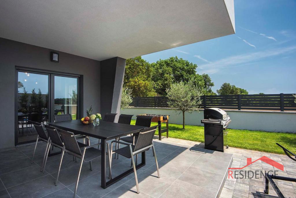 Jadreški, bellissima villa nuova con piscina