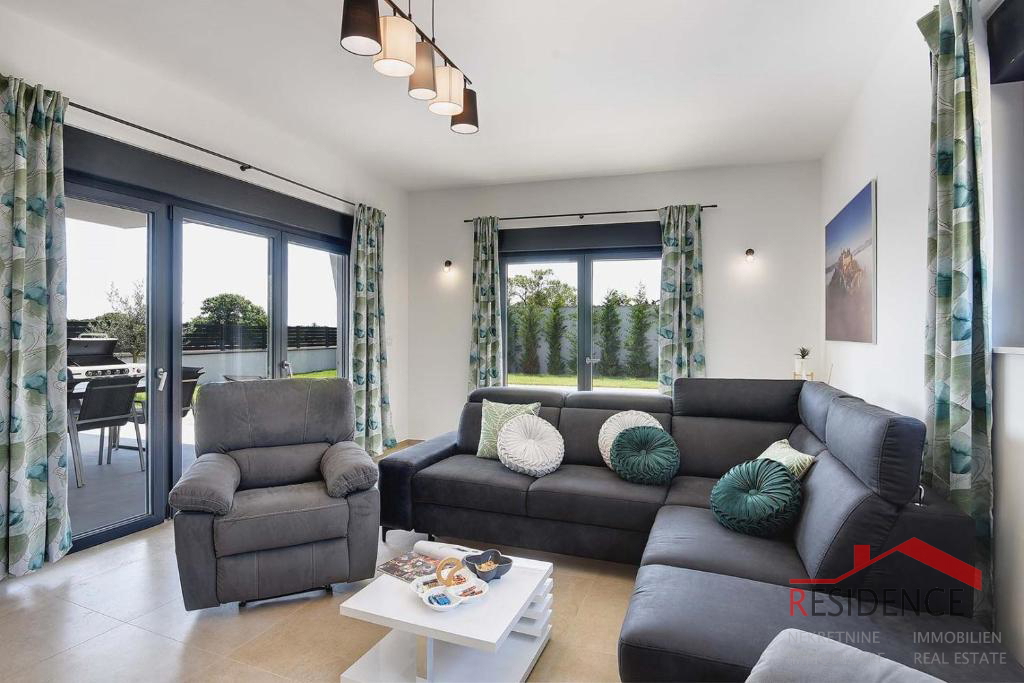 Jadreški, bellissima villa nuova con piscina