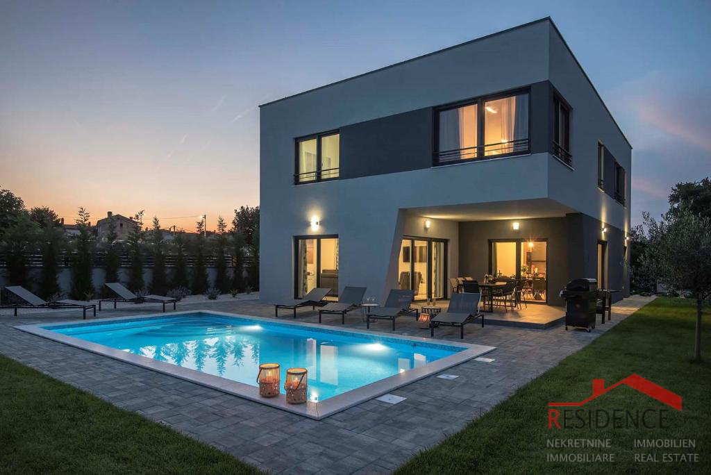 Jadreški, bellissima villa nuova con piscina