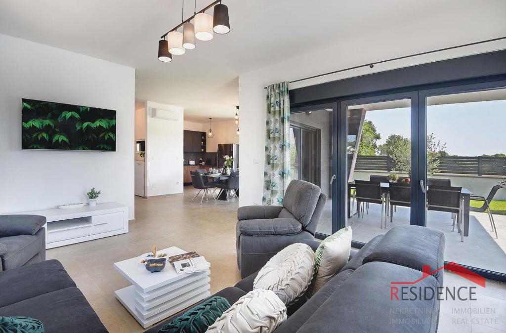 Jadreški, bellissima villa nuova con piscina