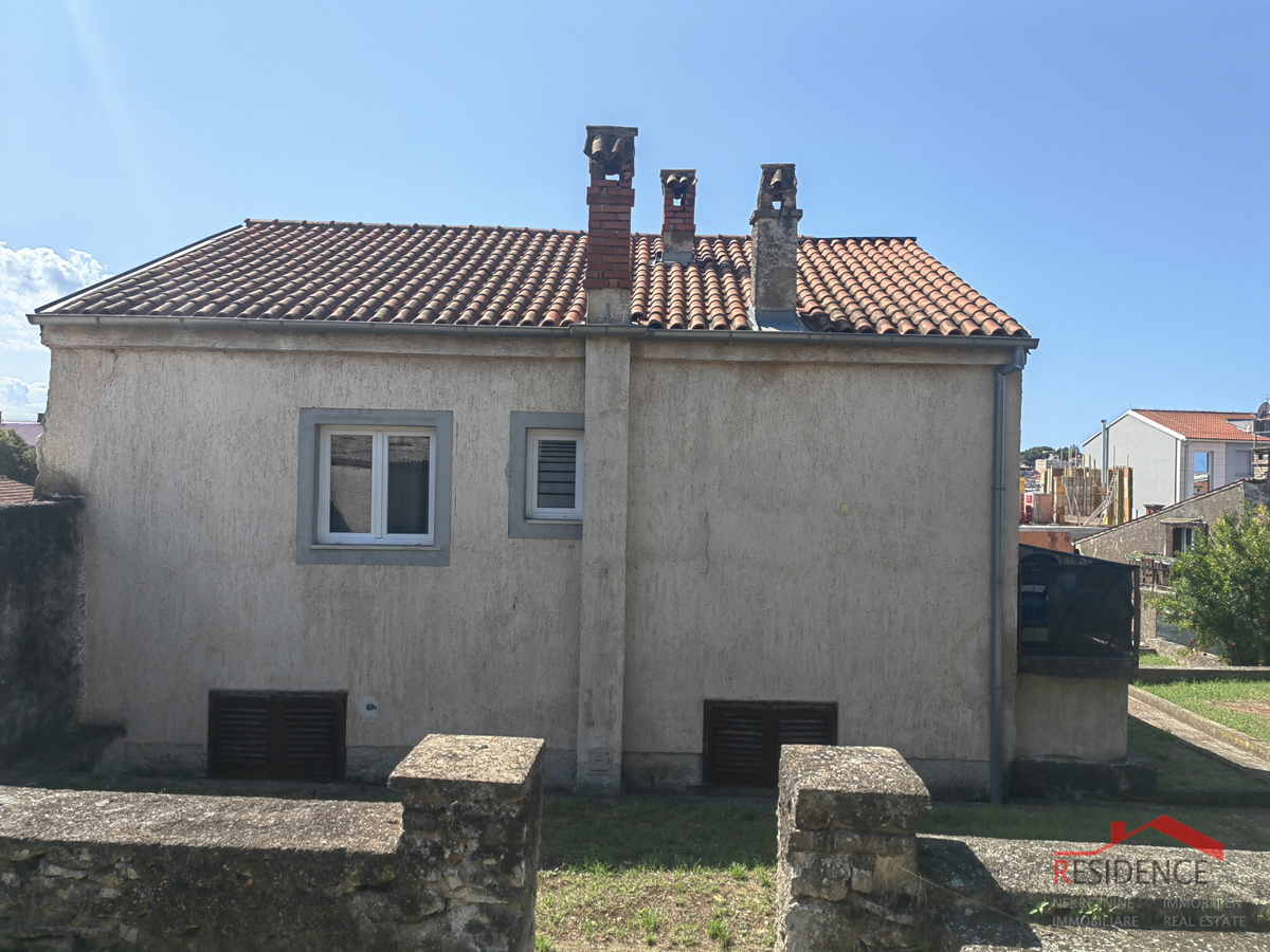 Pola, casa in centro.