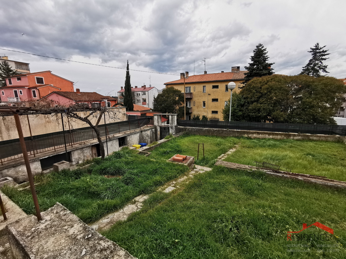 Pola, casa in centro.