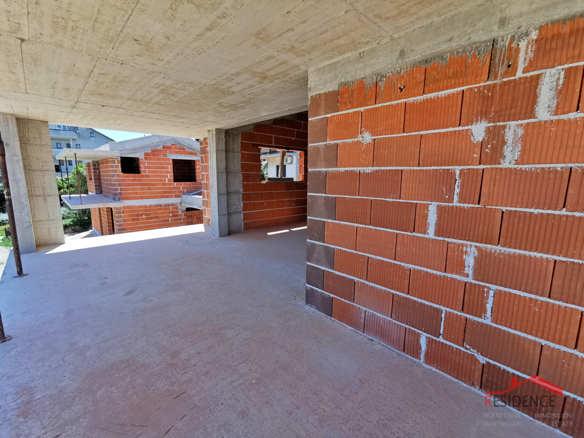 Premantura, 2 case indipendenti nel Roh Bau, vista mare