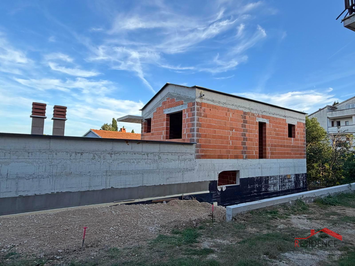 Premantura, 2 case indipendenti nel Roh Bau, vista mare