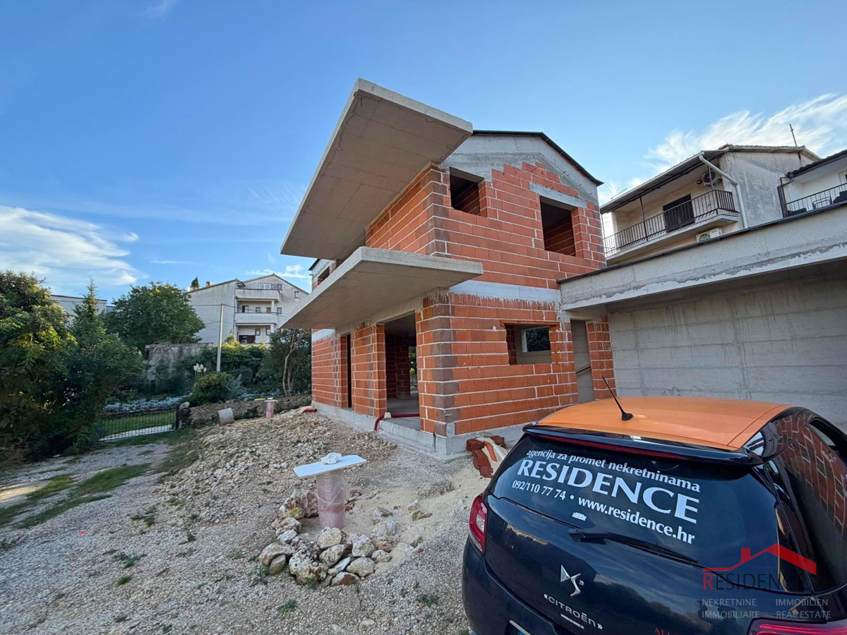 Premantura, 2 case indipendenti nel Roh Bau, vista mare