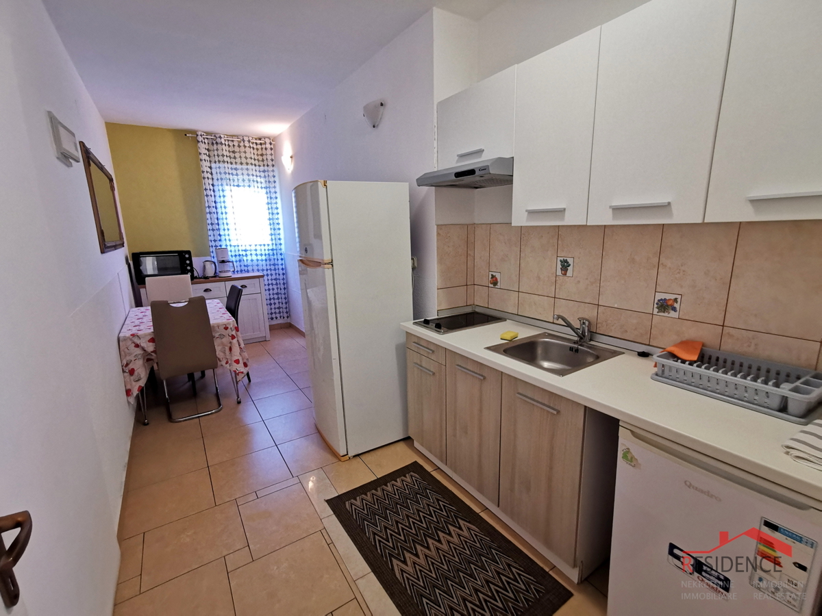 Medulin, casa con 4 appartamenti e piscina