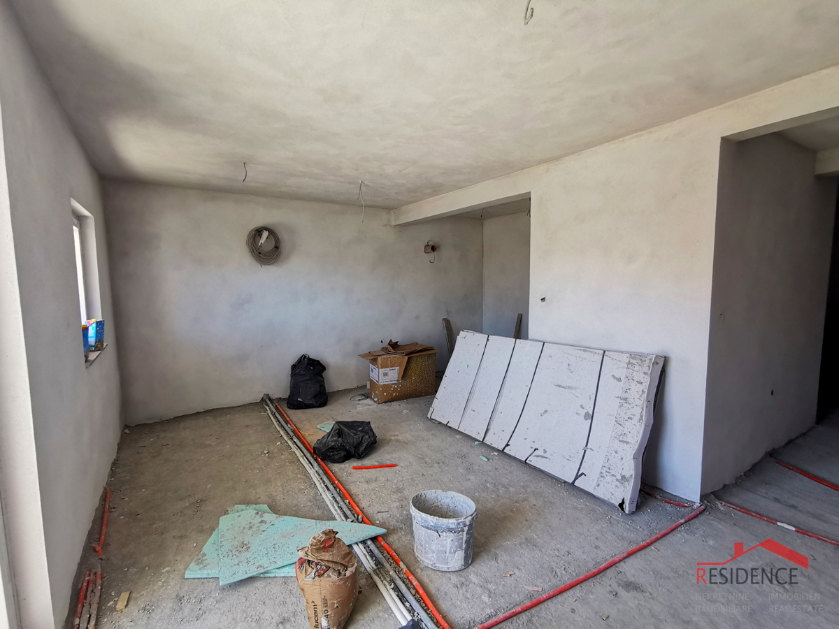 PULA-KAŠTANJER, APPARTAMENTO AL PRIMO PIANO, NUOVA COSTRUZIONE