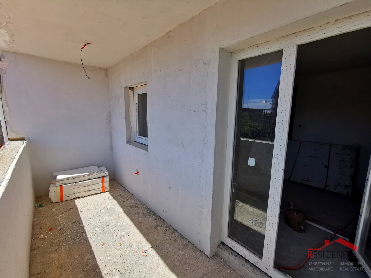 PULA-KAŠTANJER, APPARTAMENTO AL PRIMO PIANO, NUOVA COSTRUZIONE