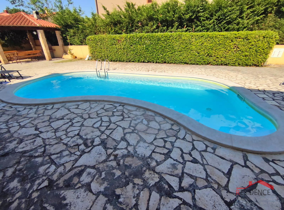 Appartamento a Volme con piscina, vicino al mare