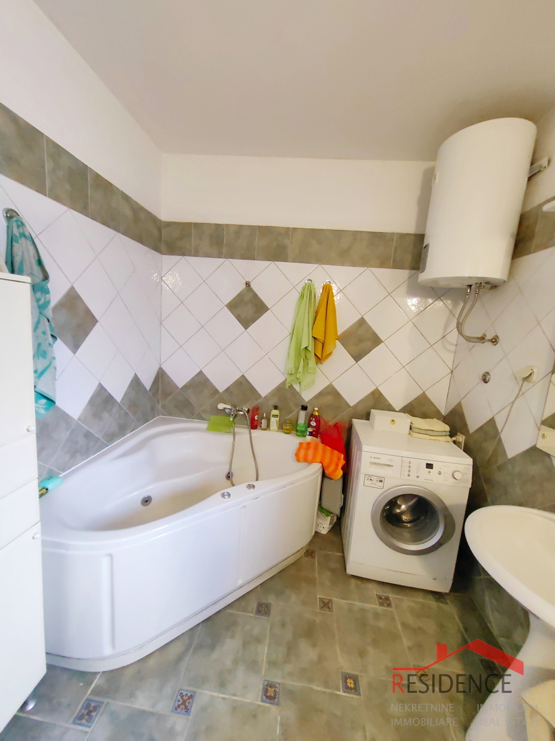 Casa indipendente a un piano a Valtura