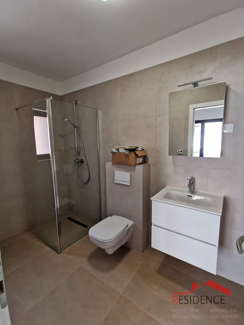 Juršići, dintorni, nuova casa indipendente con piscina