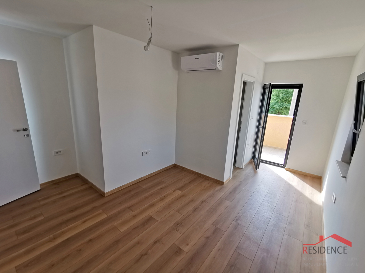 Juršići, dintorni, nuova casa indipendente con piscina