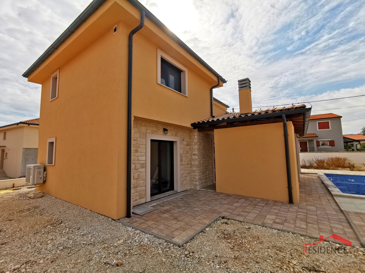 Juršići, dintorni, nuova casa indipendente con piscina