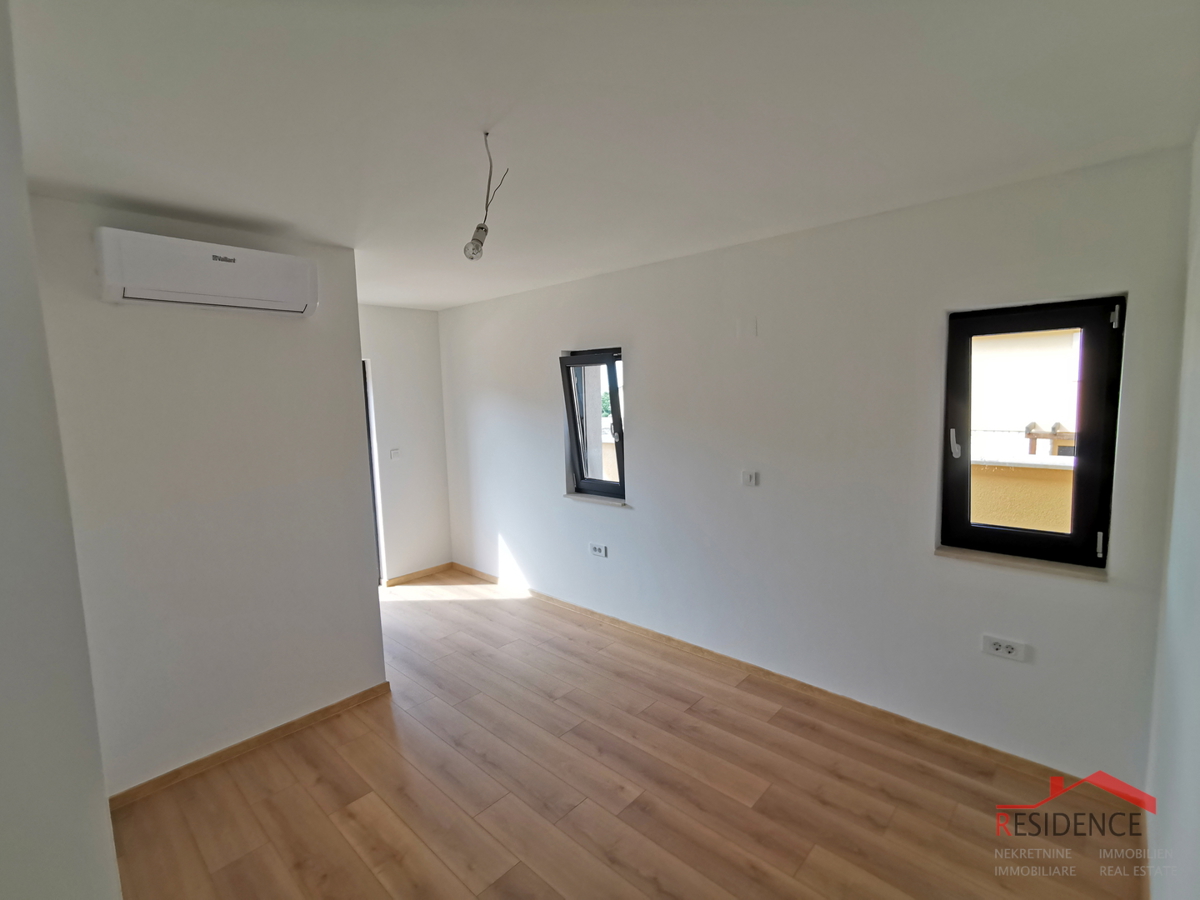 Juršići, dintorni, nuova casa indipendente con piscina