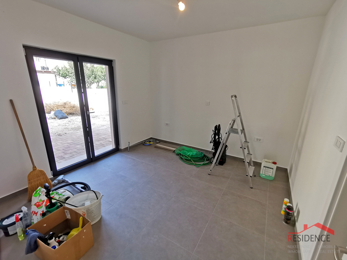 Juršići, dintorni, nuova casa indipendente con piscina