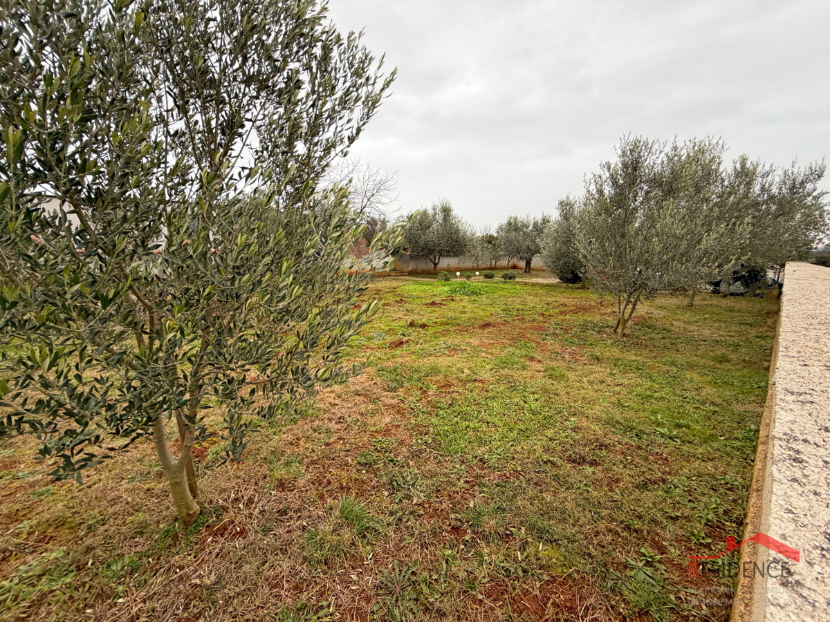 Pola, Monte Šerpo-Komunal, terreno edificabile