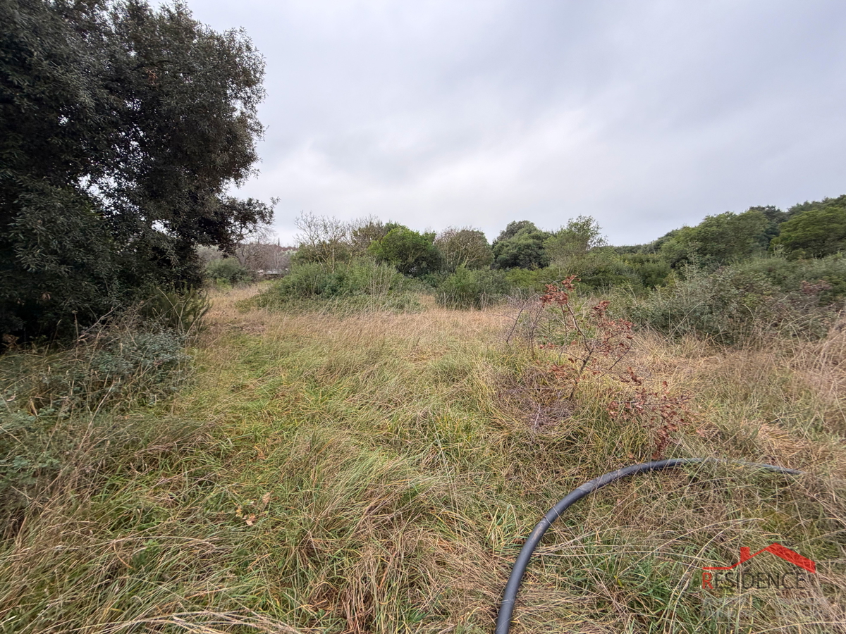 Pola, Štinjan, terreno edificabile