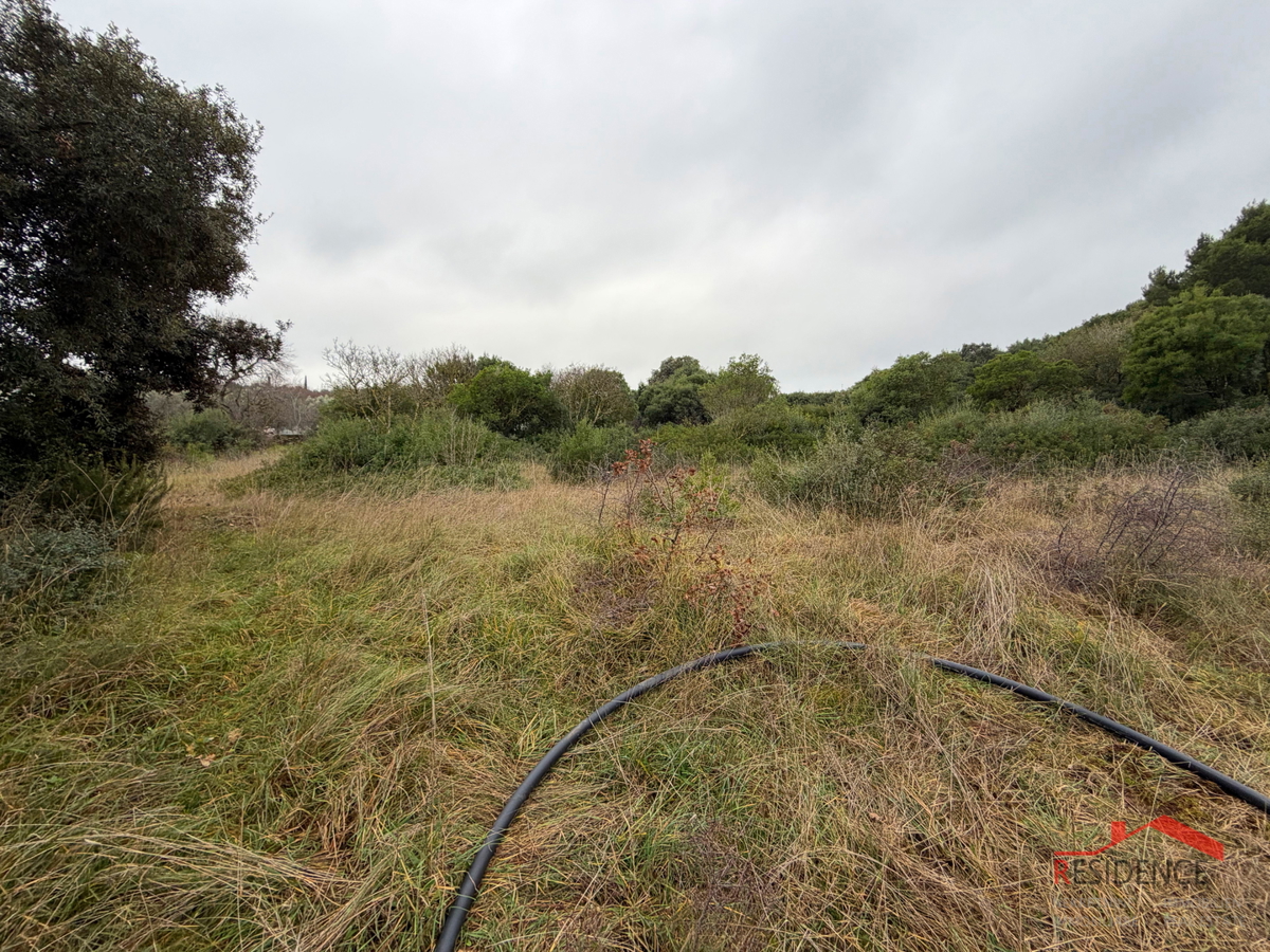 Pola, Štinjan, terreno edificabile