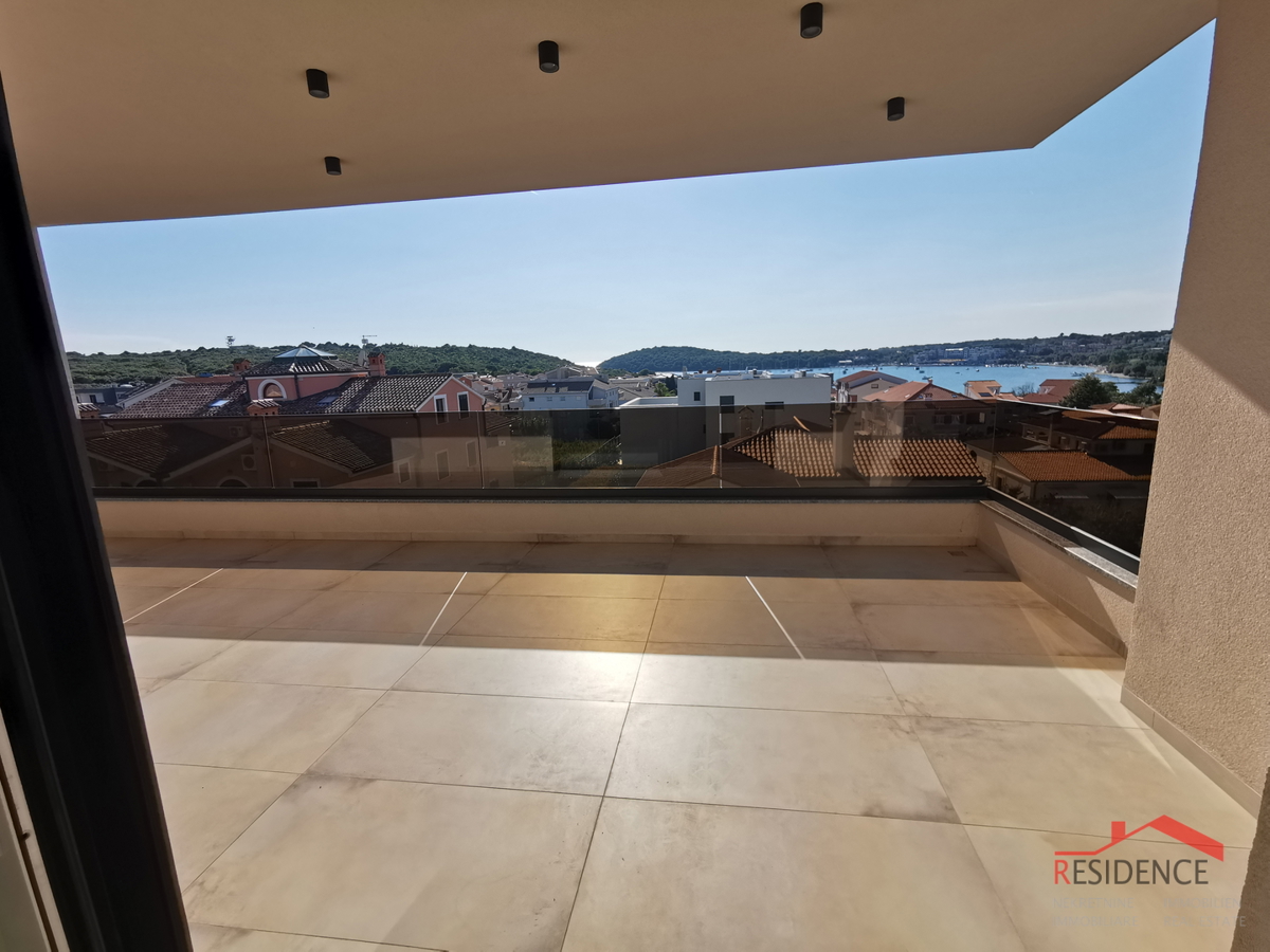 Banjole - Volme, nuovo appartamento al secondo piano con vista mare, garage