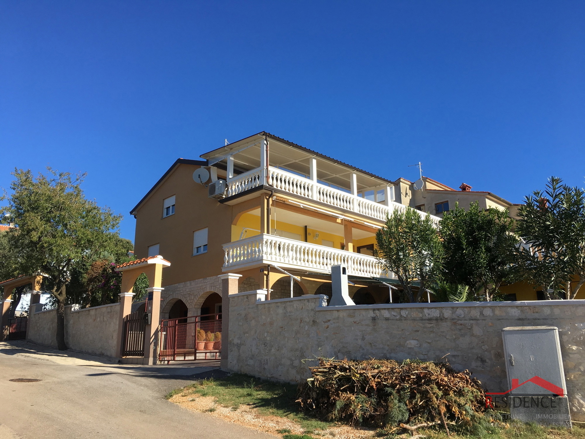 Banjole, casa con una bellissima vista sul mare, vicino al mare