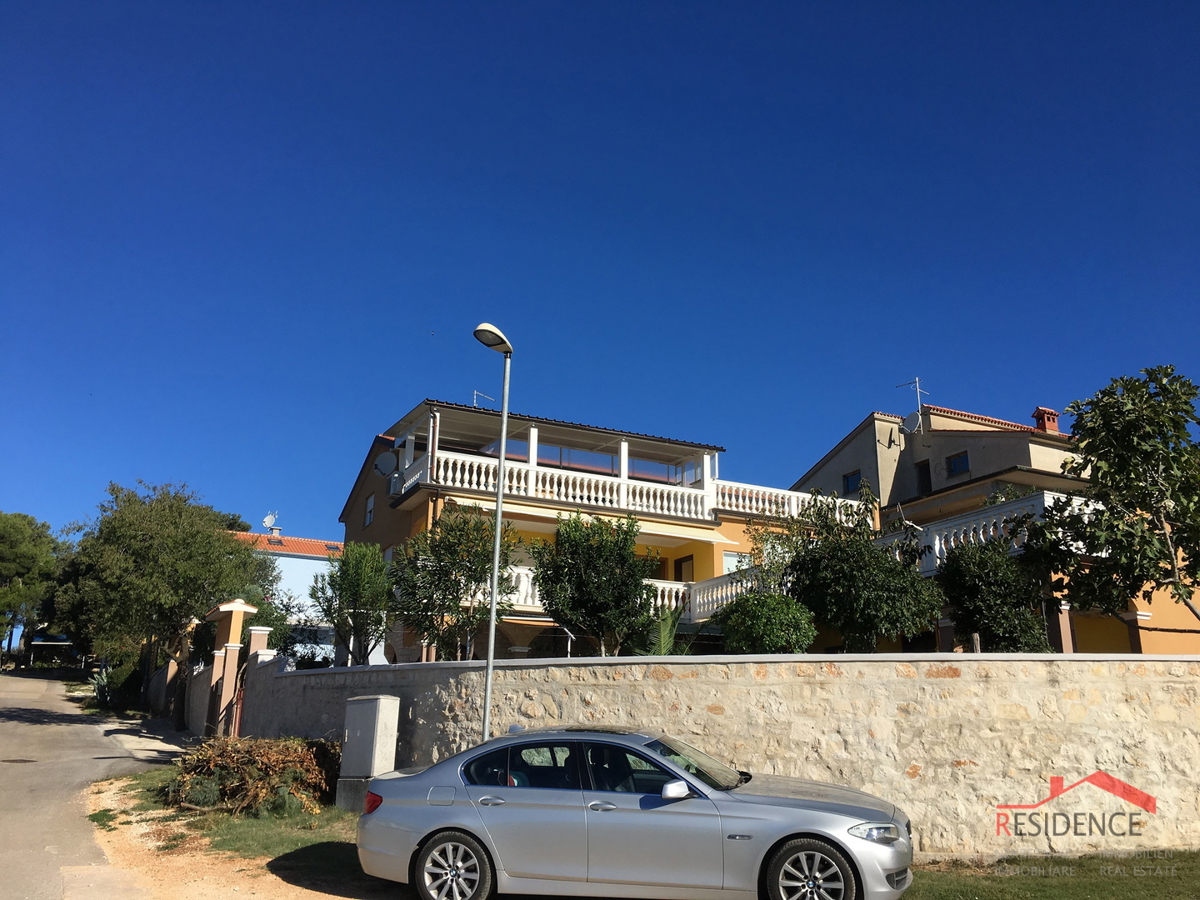 Banjole, casa con una bellissima vista sul mare, vicino al mare