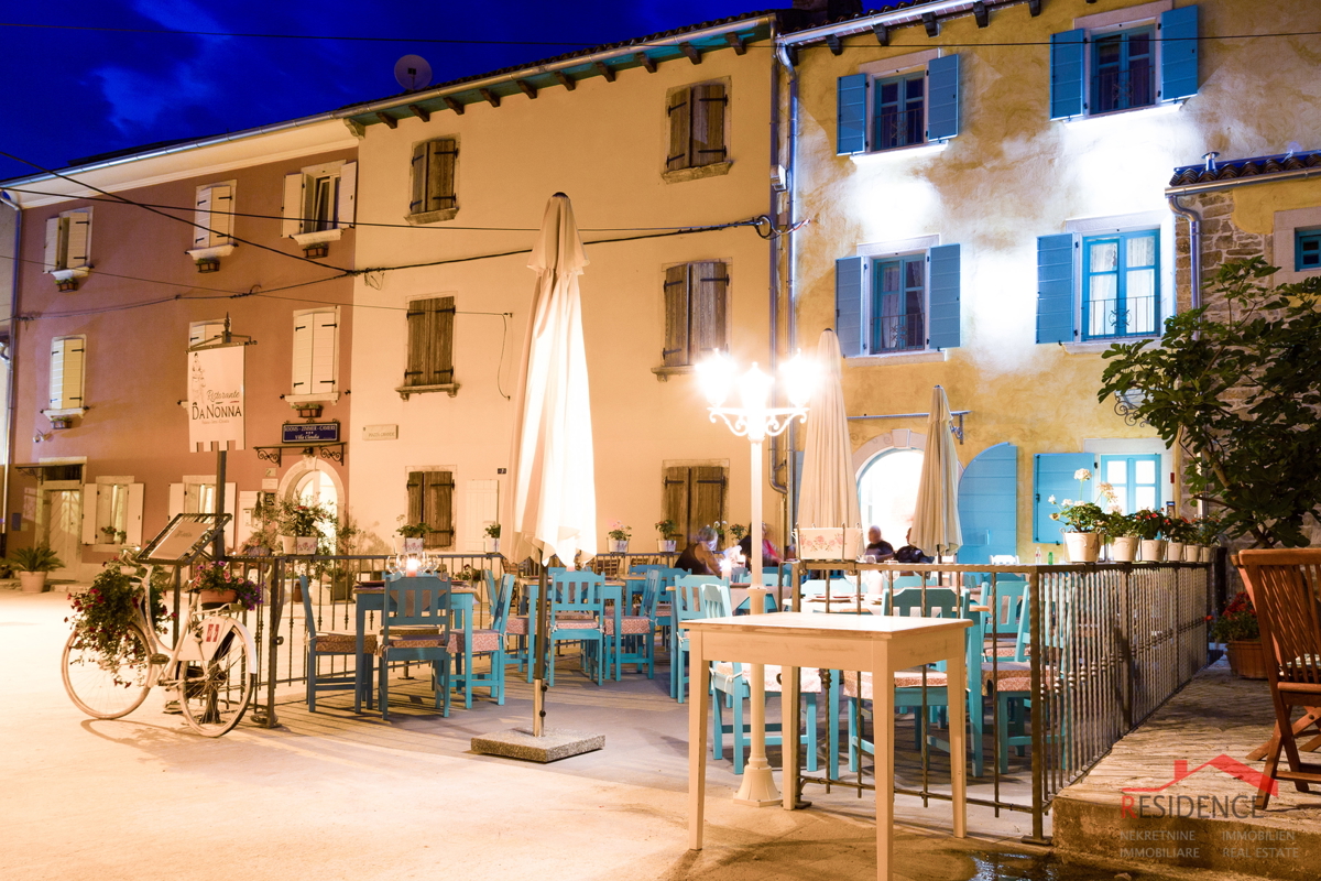 FAŽANA, MINI HERITAGE HOTEL, A 100 METRI DAL MARE