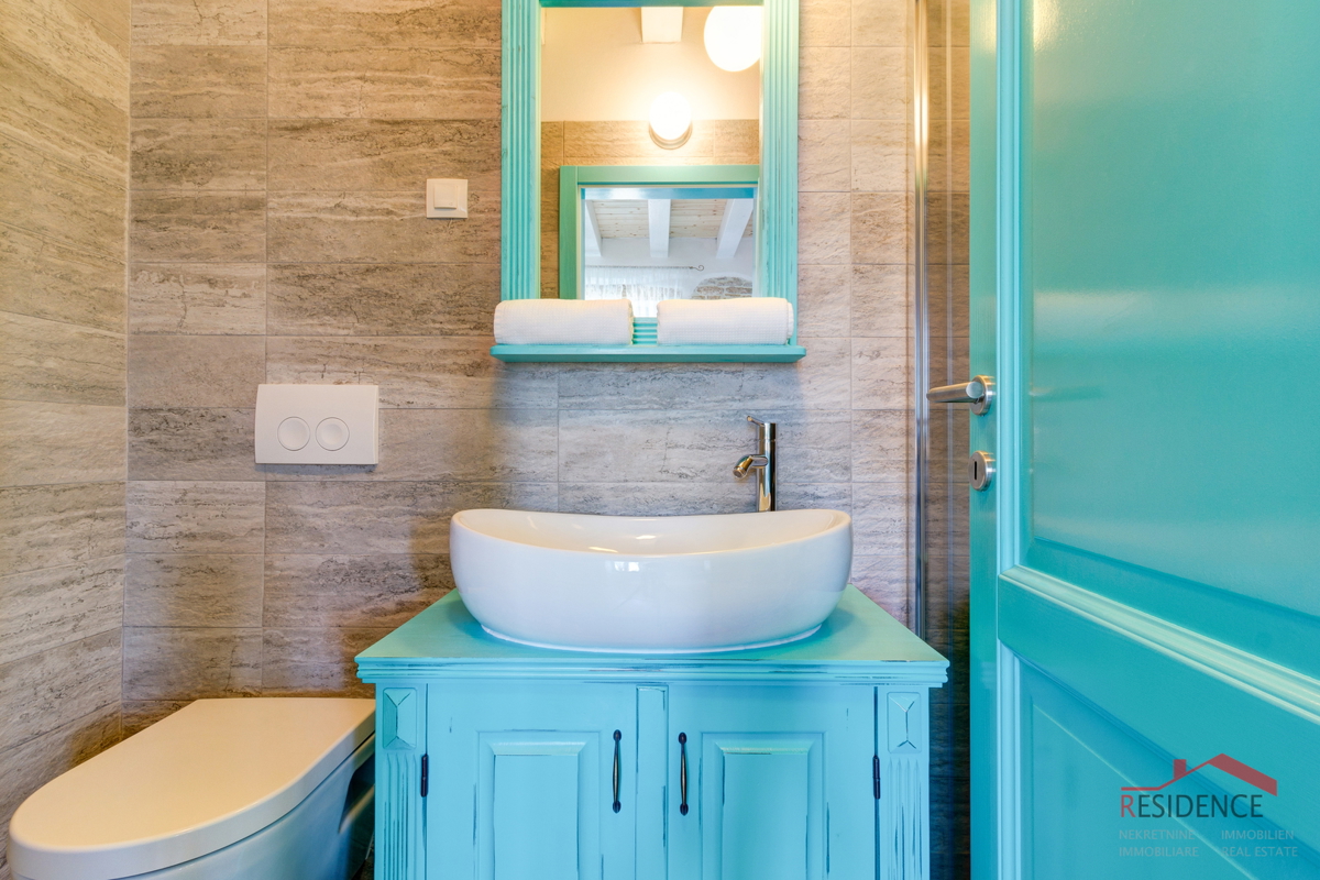 FAŽANA, MINI HERITAGE HOTEL, A 100 METRI DAL MARE