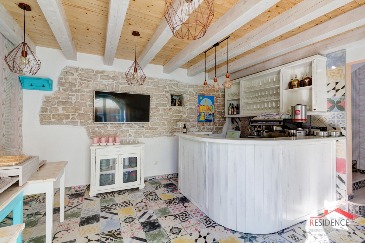 FAŽANA, MINI HERITAGE HOTEL, A 100 METRI DAL MARE