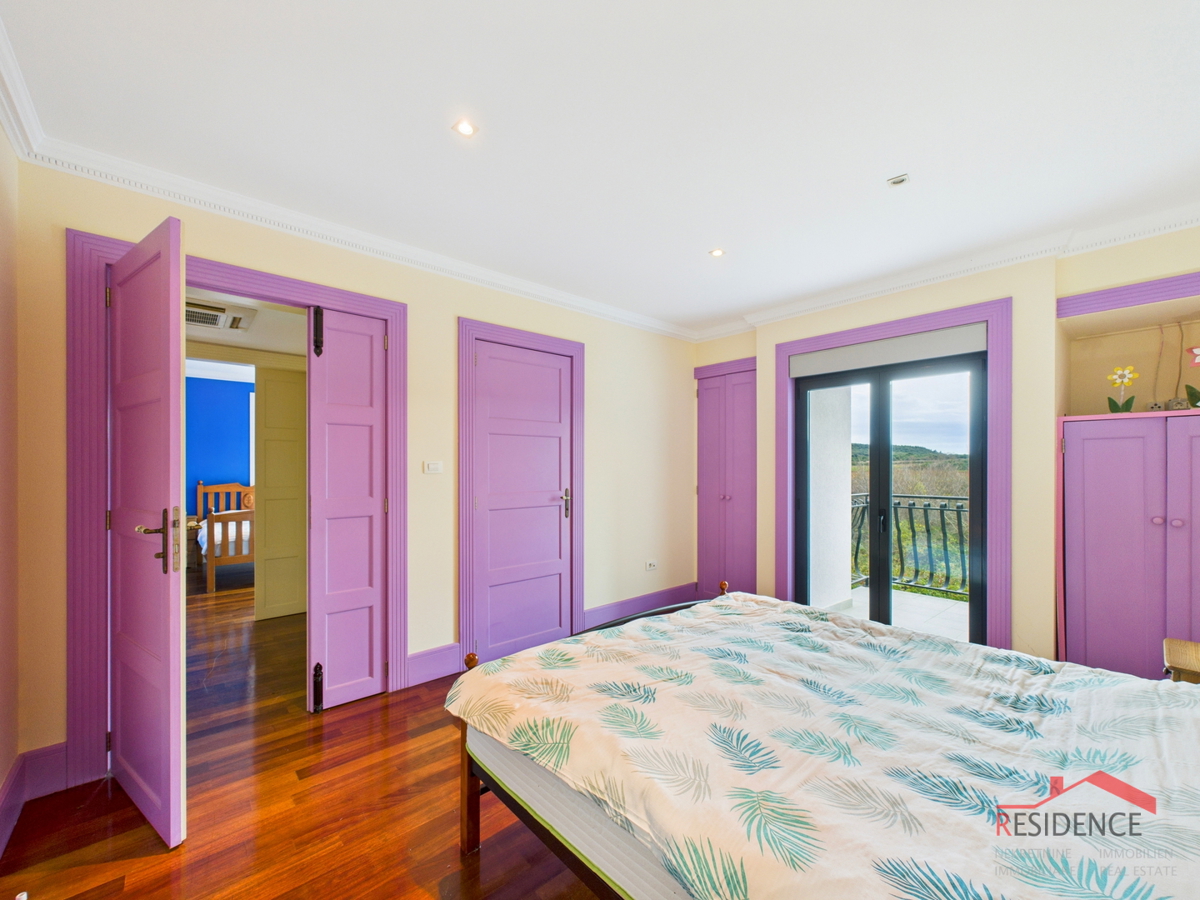 Banjole, villa di lusso con piscina, vicino al mare e al porto turistico