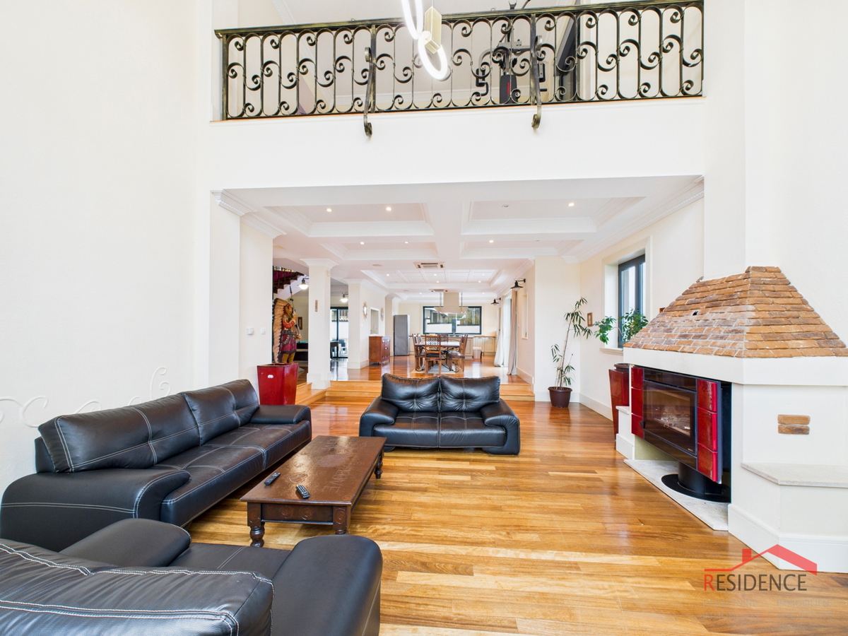 Banjole, villa di lusso con piscina, vicino al mare e al porto turistico