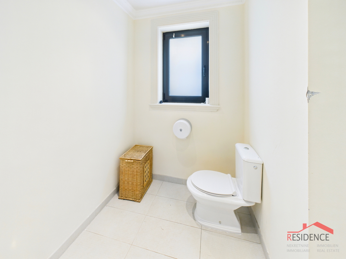 Banjole, villa di lusso con piscina, vicino al mare e al porto turistico