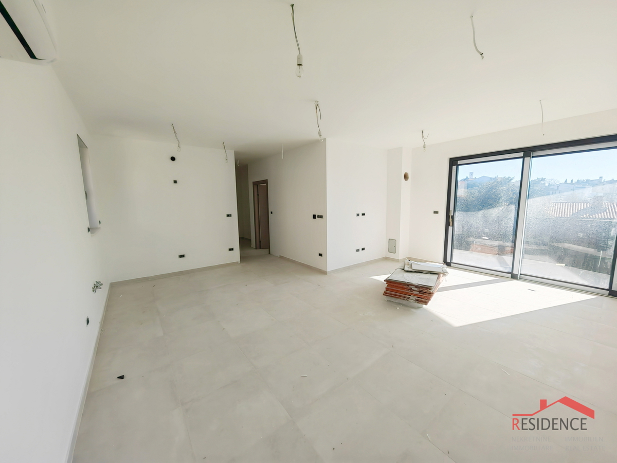 Pješčana uvala, nuovo appartamento al primo piano con vista mare