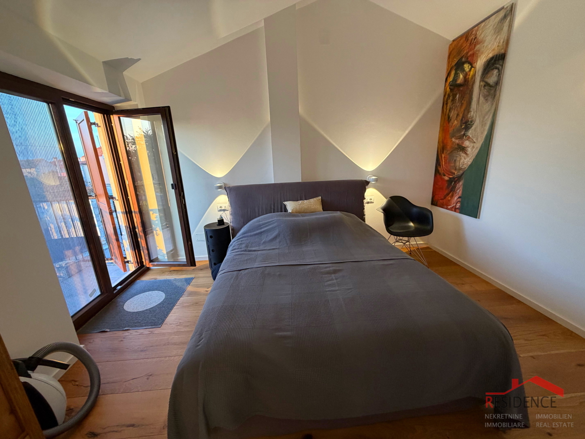 Peroj, casa in pietra a schiera, vendita esclusiva