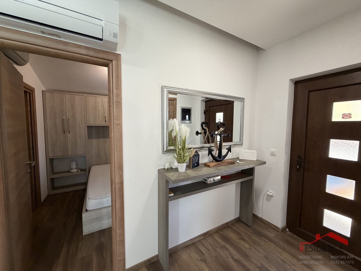 Šikići, casa unifamiliare con piscina, vendita esclusiva