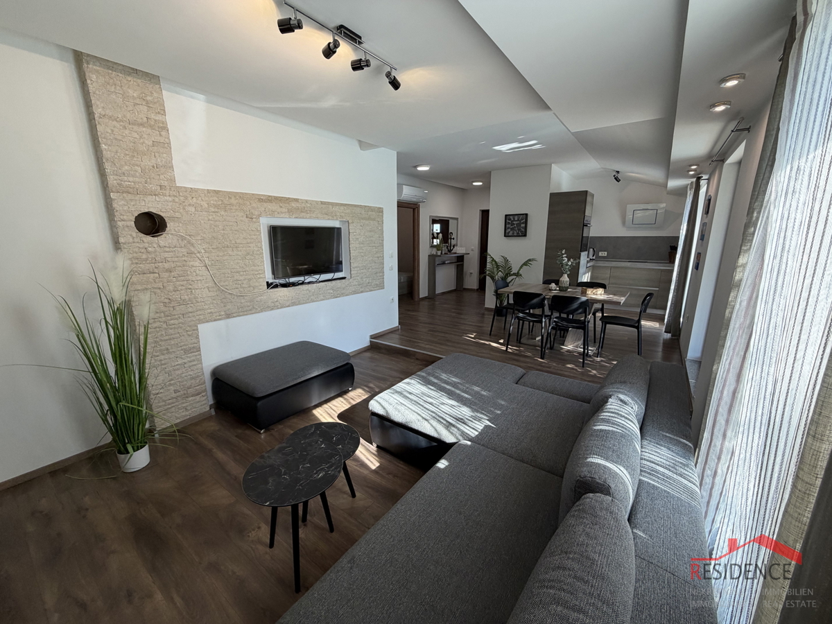 Šikići, casa unifamiliare con piscina, vendita esclusiva