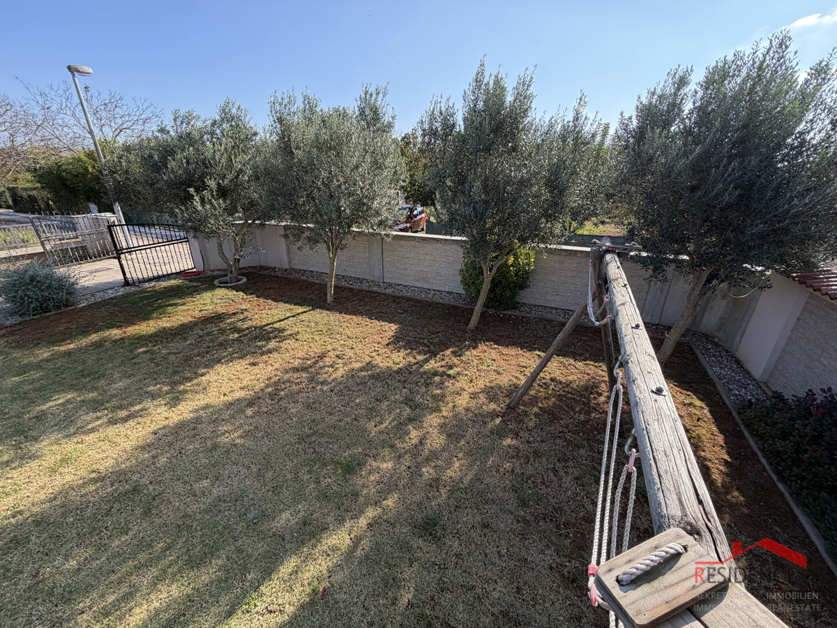 Šikići, casa unifamiliare con piscina, vendita esclusiva
