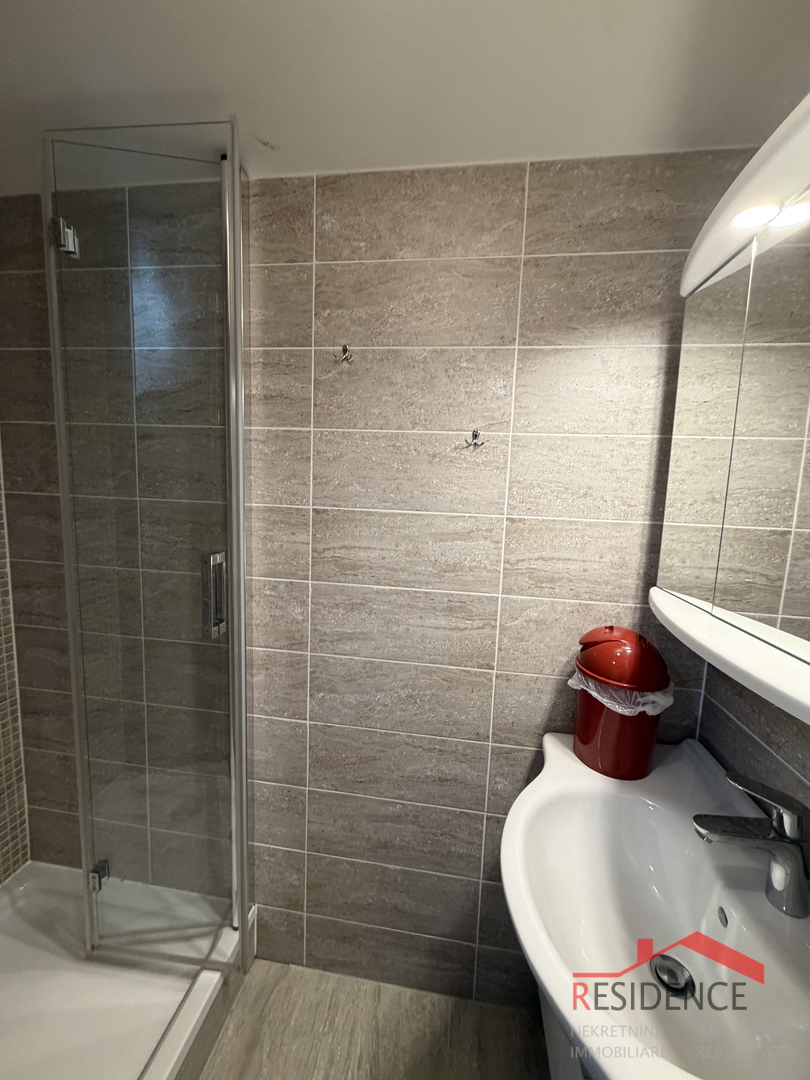 Šikići, casa unifamiliare con piscina, vendita esclusiva