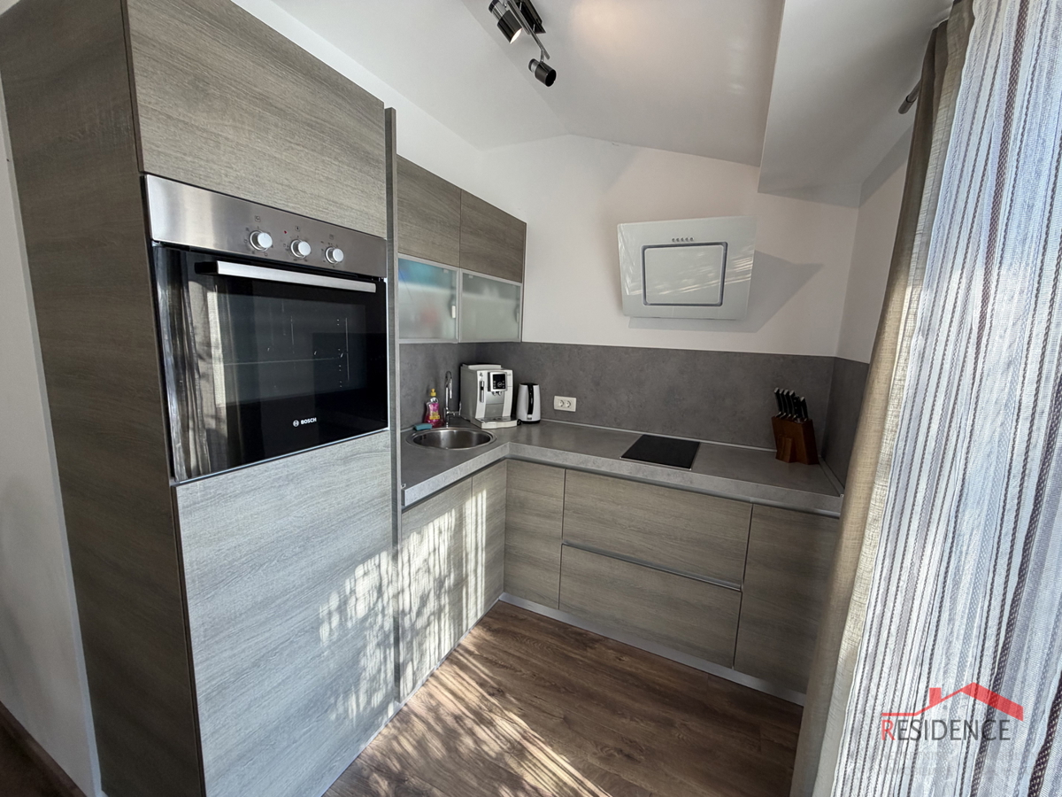 Šikići, casa unifamiliare con piscina, vendita esclusiva