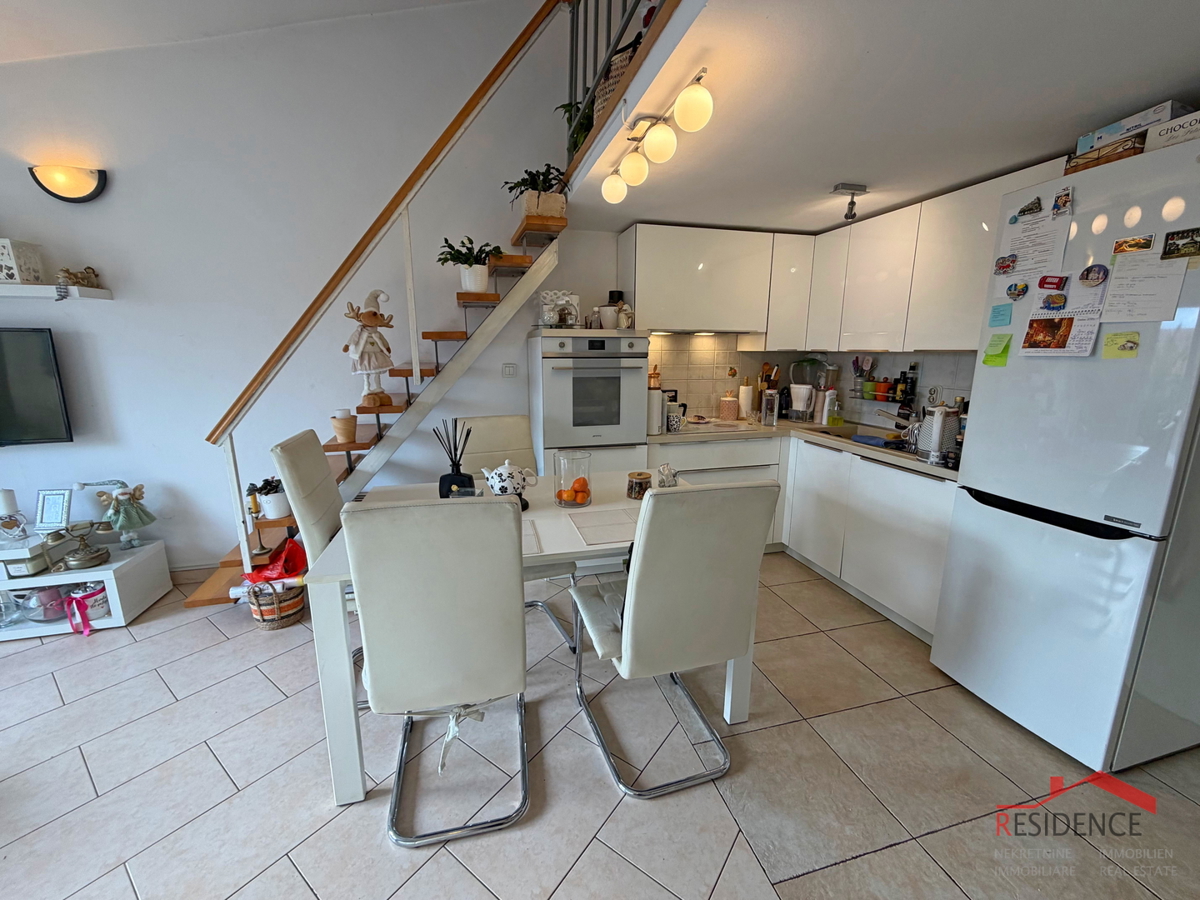 Pola, Gregovica, appartamento al 2° piano, 2 camere da letto