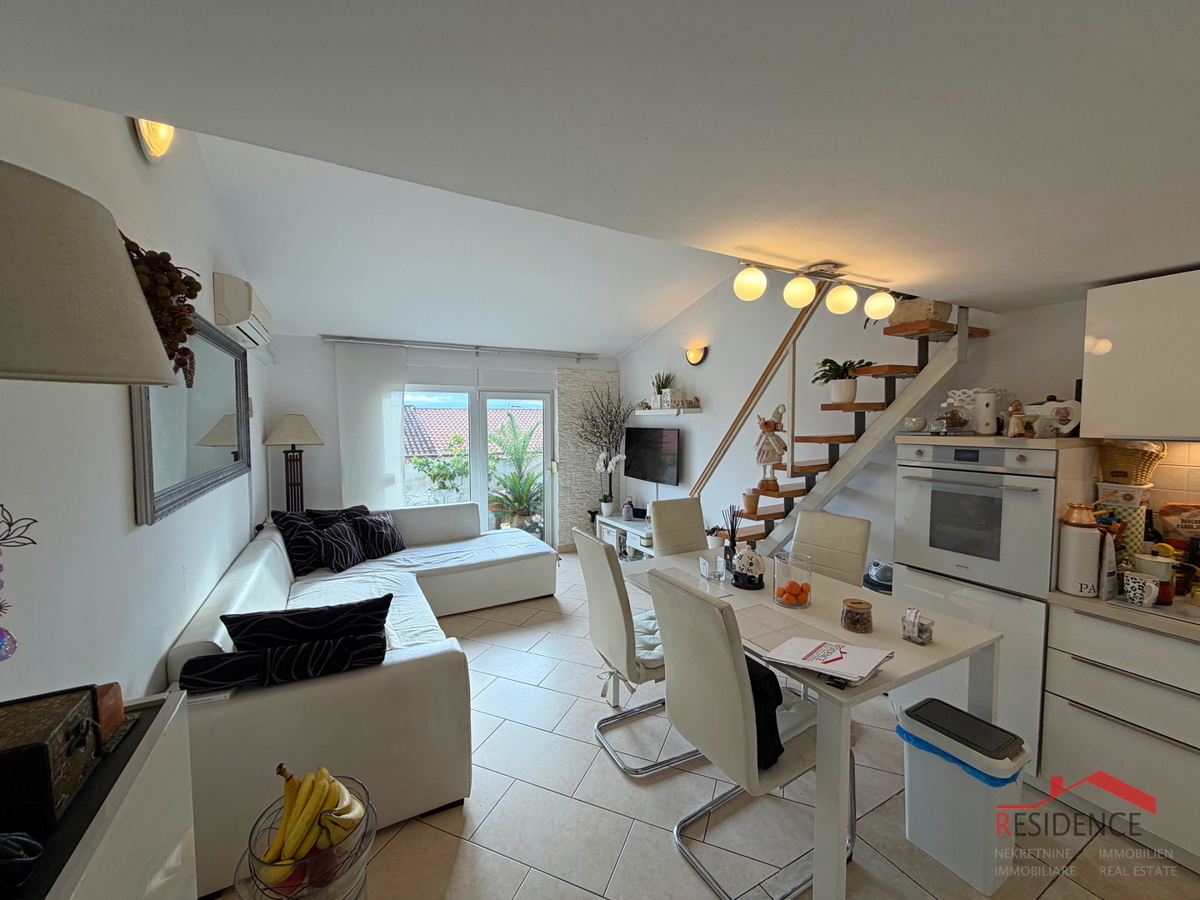 Pola, Gregovica, appartamento al 2° piano, 2 camere da letto