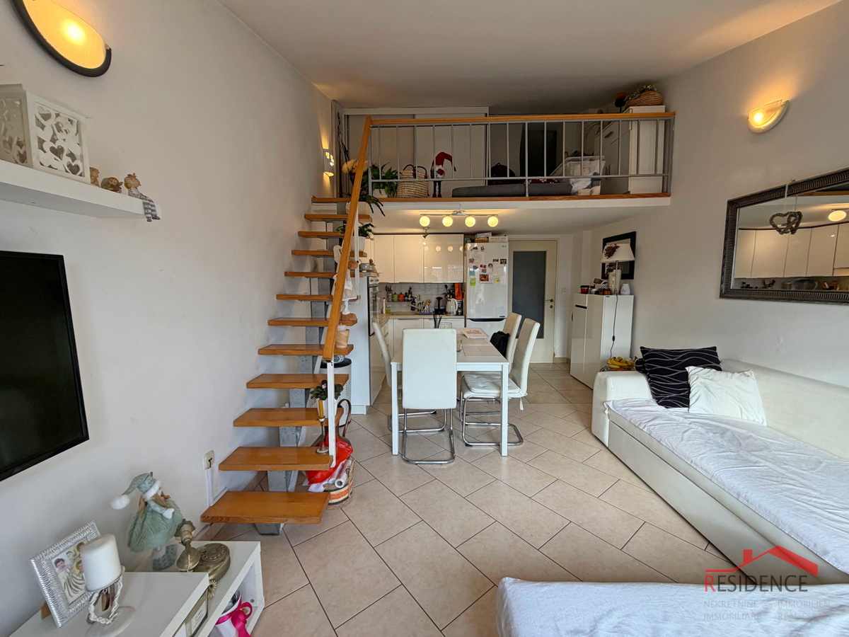 Pola, Gregovica, appartamento al 2° piano, 2 camere da letto