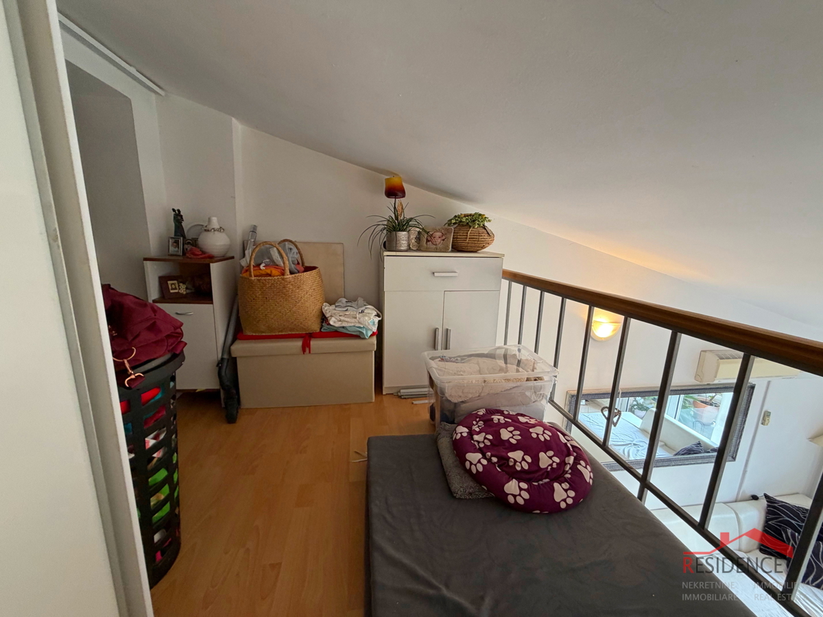 Pola, Gregovica, appartamento al 2° piano, 2 camere da letto