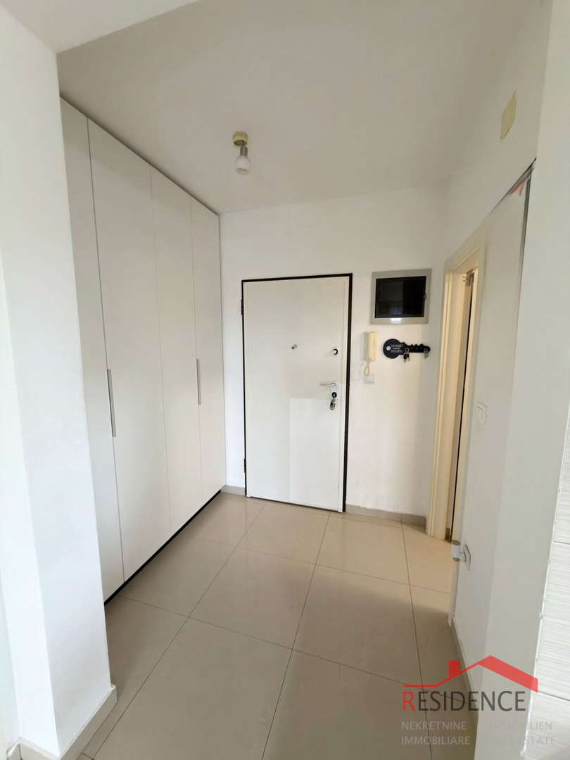 Pola – Šijana, duplex con due terrazze e vista aperta sulla città