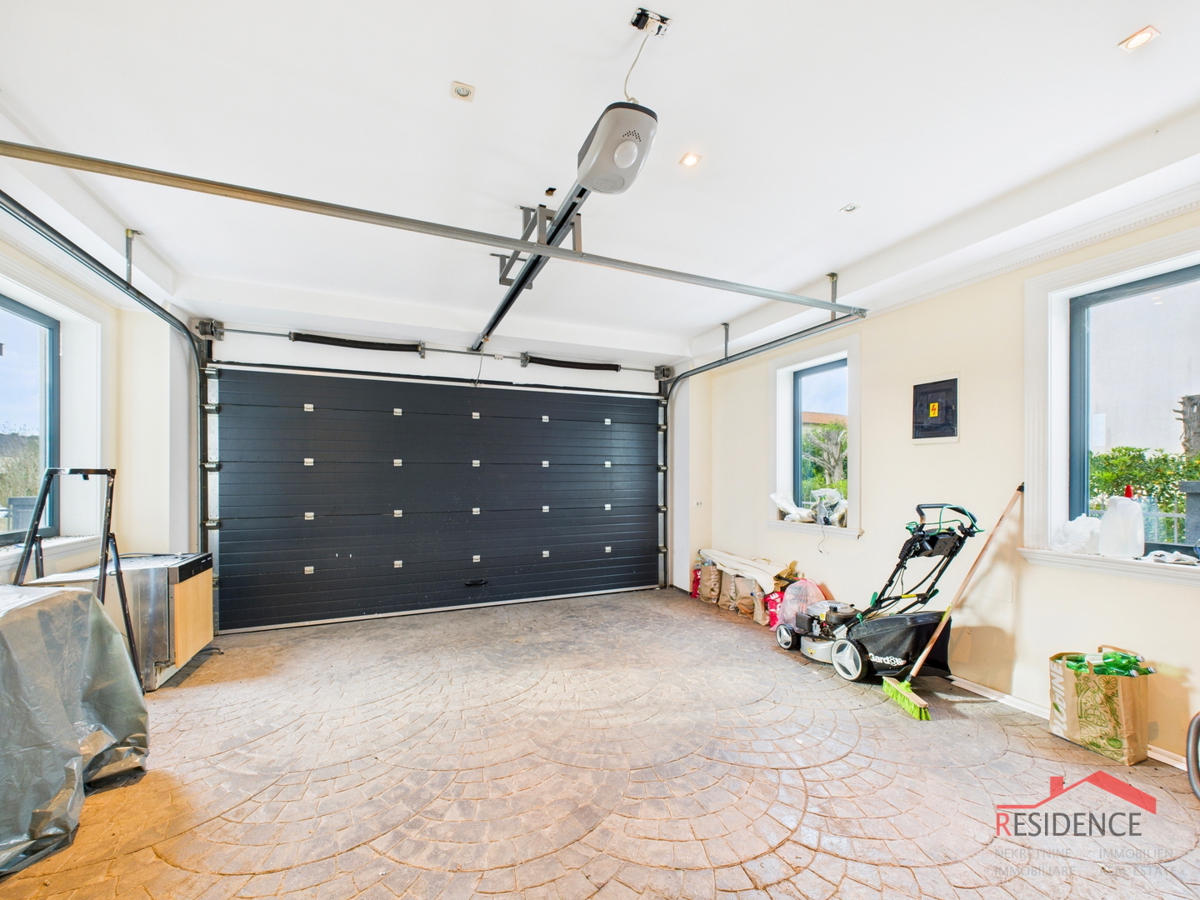 Banjole, villa di lusso con piscina, vicino al mare e al porto turistico